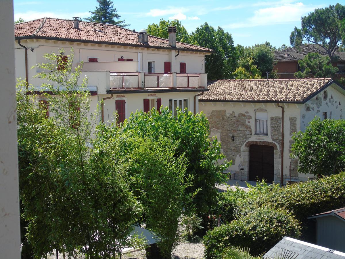 Albergo Grifone 1891 Peschiera del Garda Exterior photo