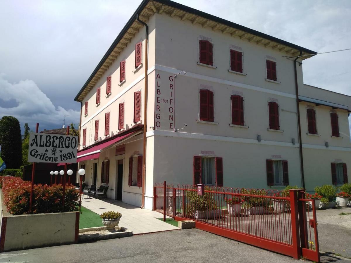 Albergo Grifone 1891 Peschiera del Garda Exterior photo
